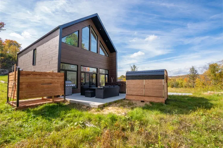 Chalet avec spa et sauna dans Lanaudière